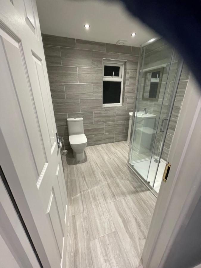 Vale Nky Apartment Rooms Лондон Екстериор снимка