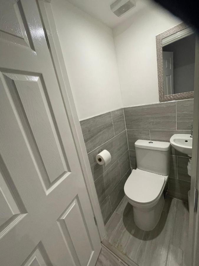 Vale Nky Apartment Rooms Лондон Екстериор снимка