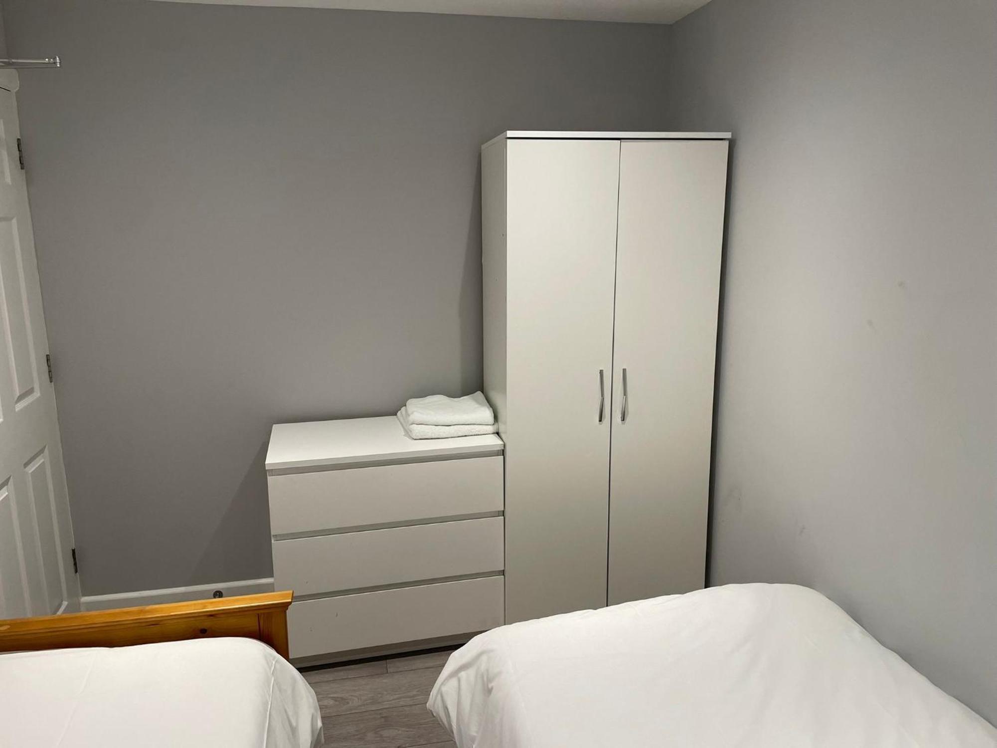 Vale Nky Apartment Rooms Лондон Екстериор снимка